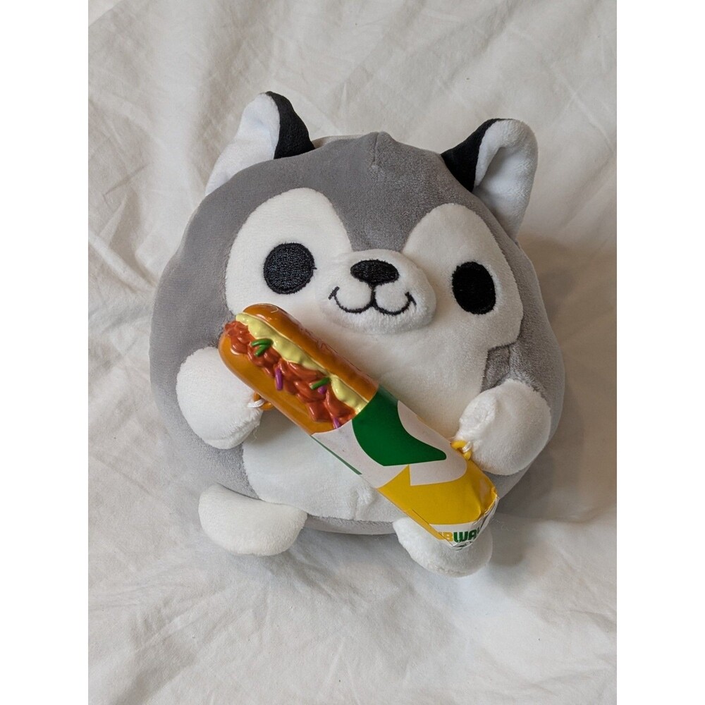 Zuru Snackles Grey Wolf Subway Footlong Sandwich 5” Advertising Collectible Sub